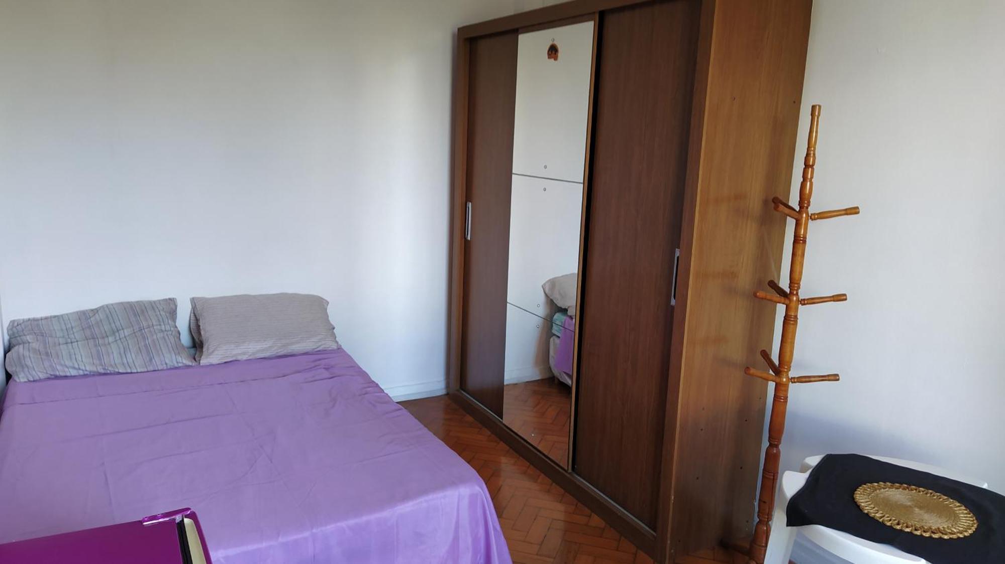 E Quartos Centro Apartamento